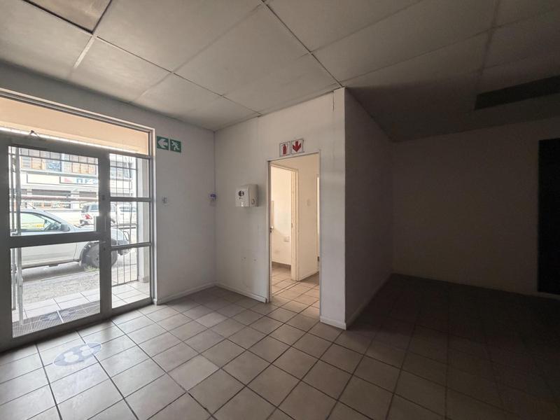 To Let Commercial Property for Rent in North End Eastern Cape